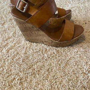 Wedge sandals
